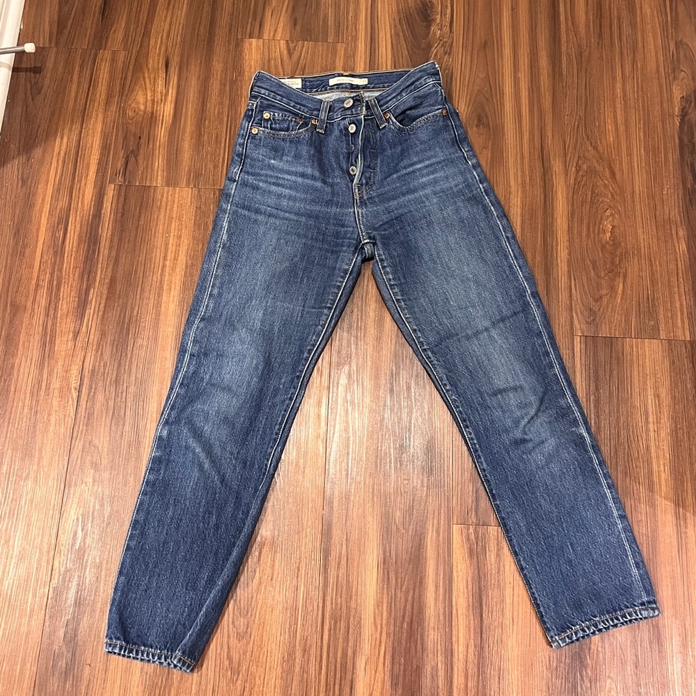 Levi's Wedgie Straight Women's Jeans - Picture 5 of 8